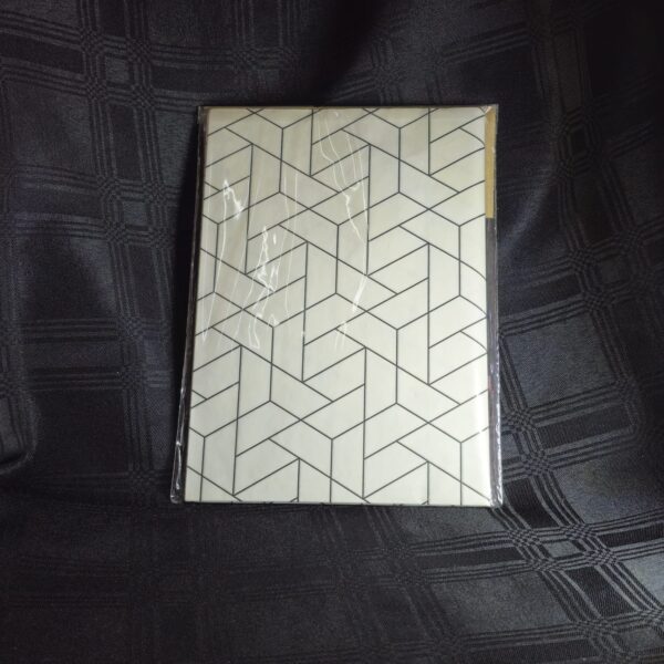 GEOMETRICS (BLACK)